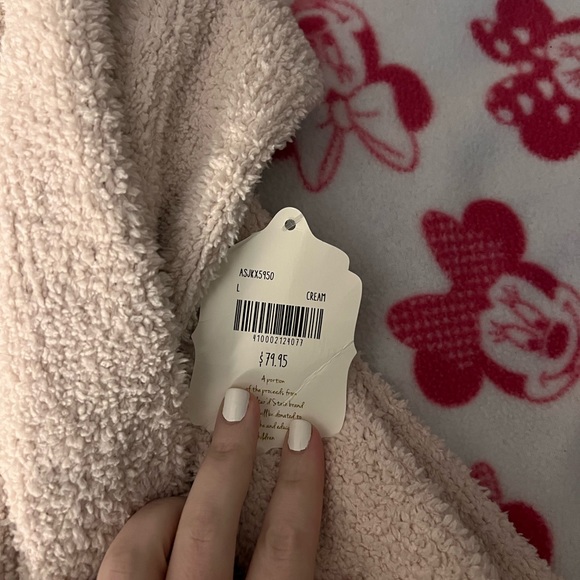 Altered State Fuzzy Pullover - Picture 3 of 4